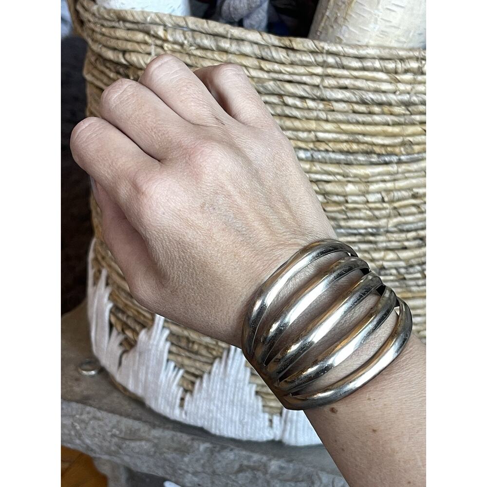 VTG Navajo Style Cuff Bracelet BELL TRADING Nickel Silver Five Band Southwest - Picture 11 of 13